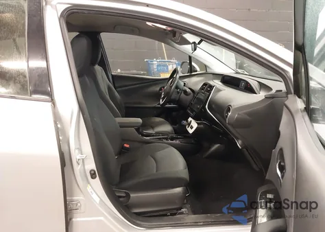 2017 Toyota Prius Prime Plus from USA, damaged, VIN JTDKARFP5H3009401